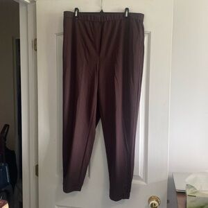 Linen Capri